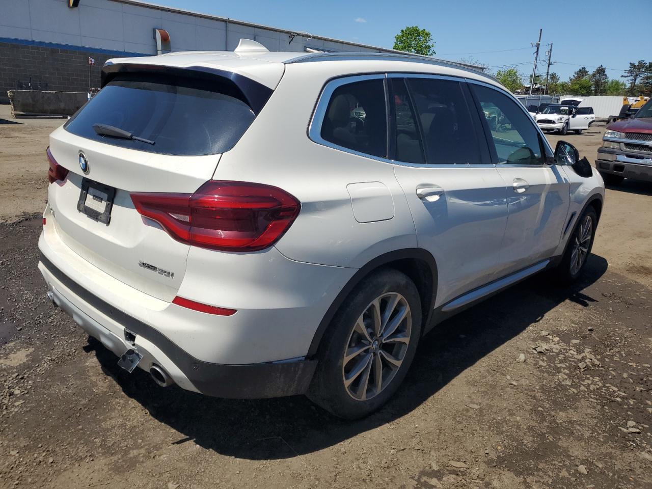 2019 BMW X3 - Image 3