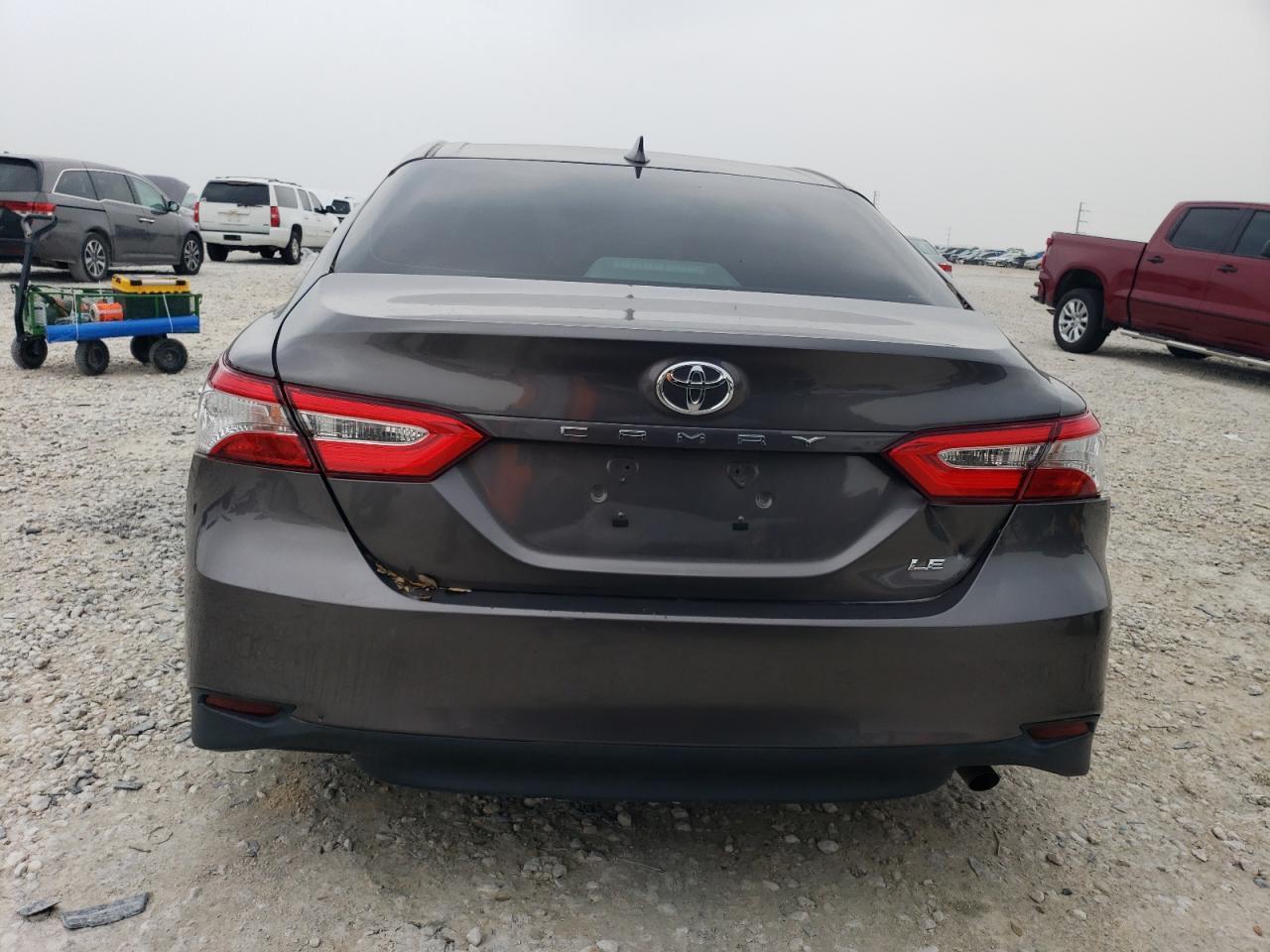 2020 Toyota Camry Le - Image 6