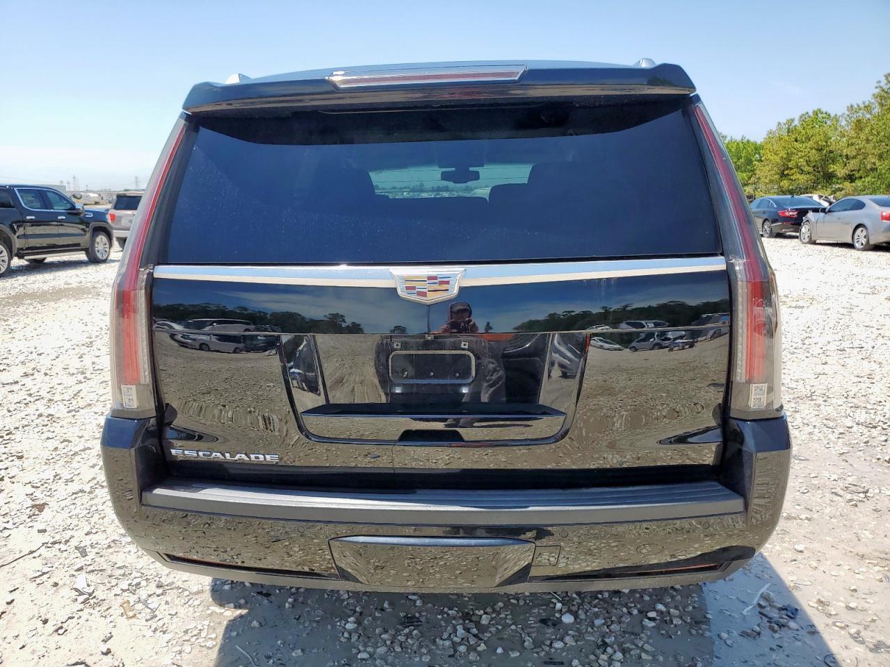 2019 Cadillac Escalade - Фото 6