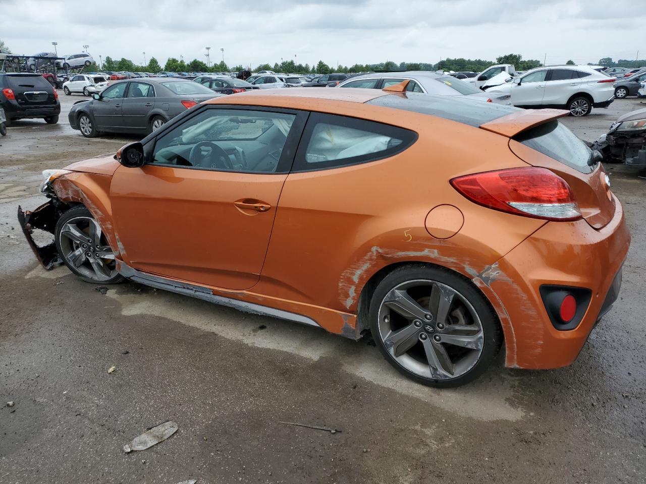 2015 Hyundai Veloster Turbo - Image 2