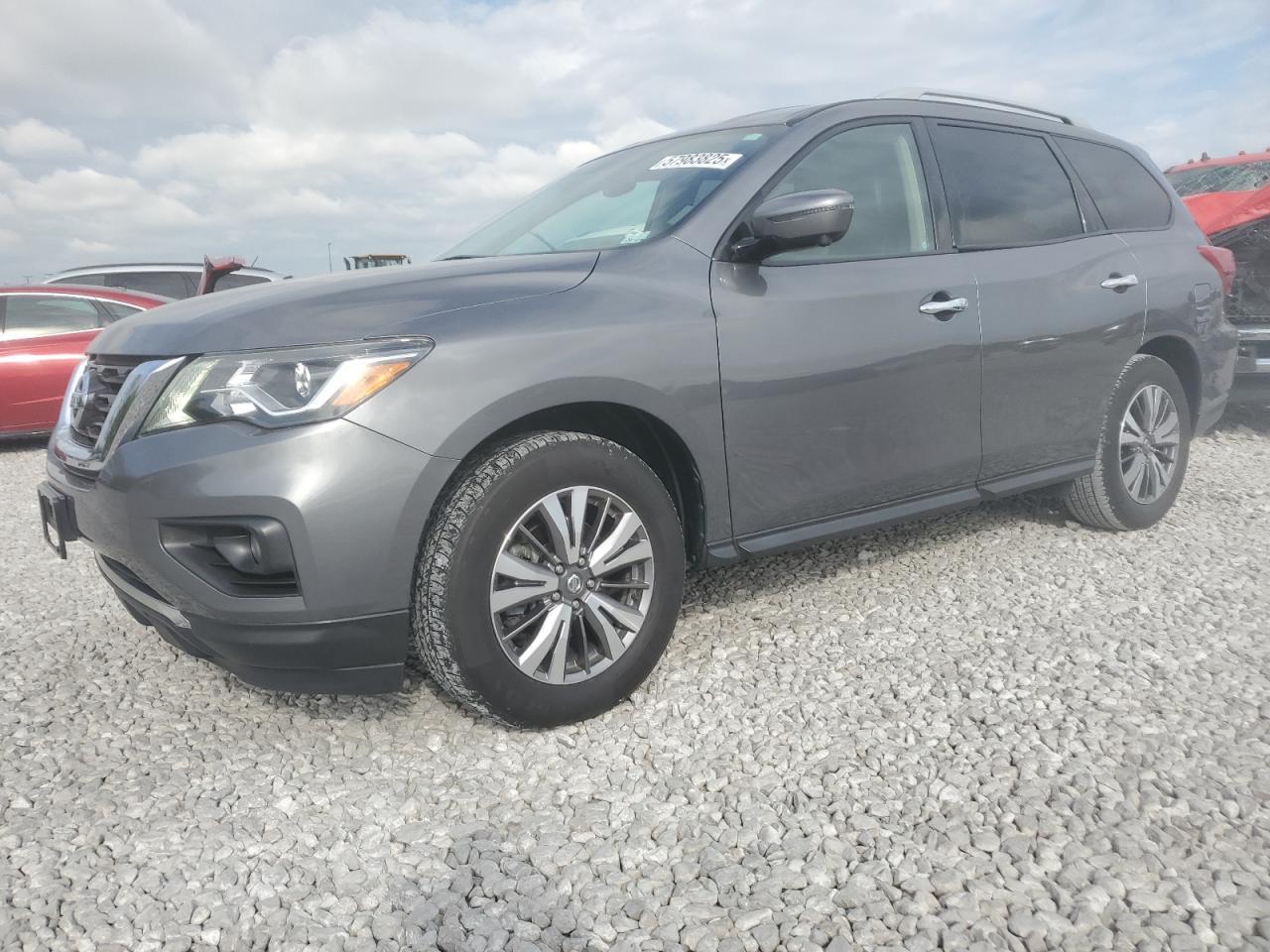 2019 Nissan Pathfinder S