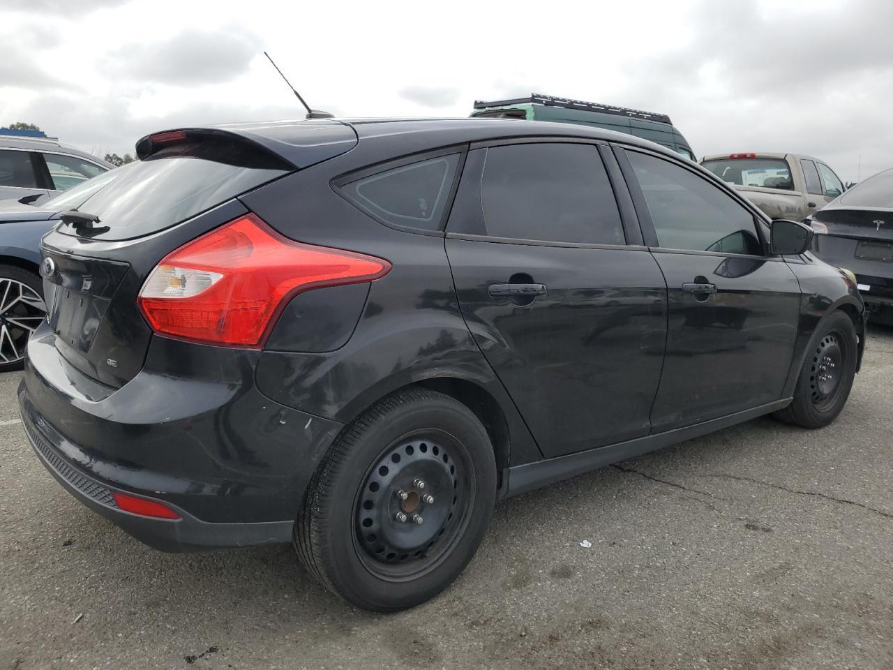 2012 Ford Focus Se - Image 3