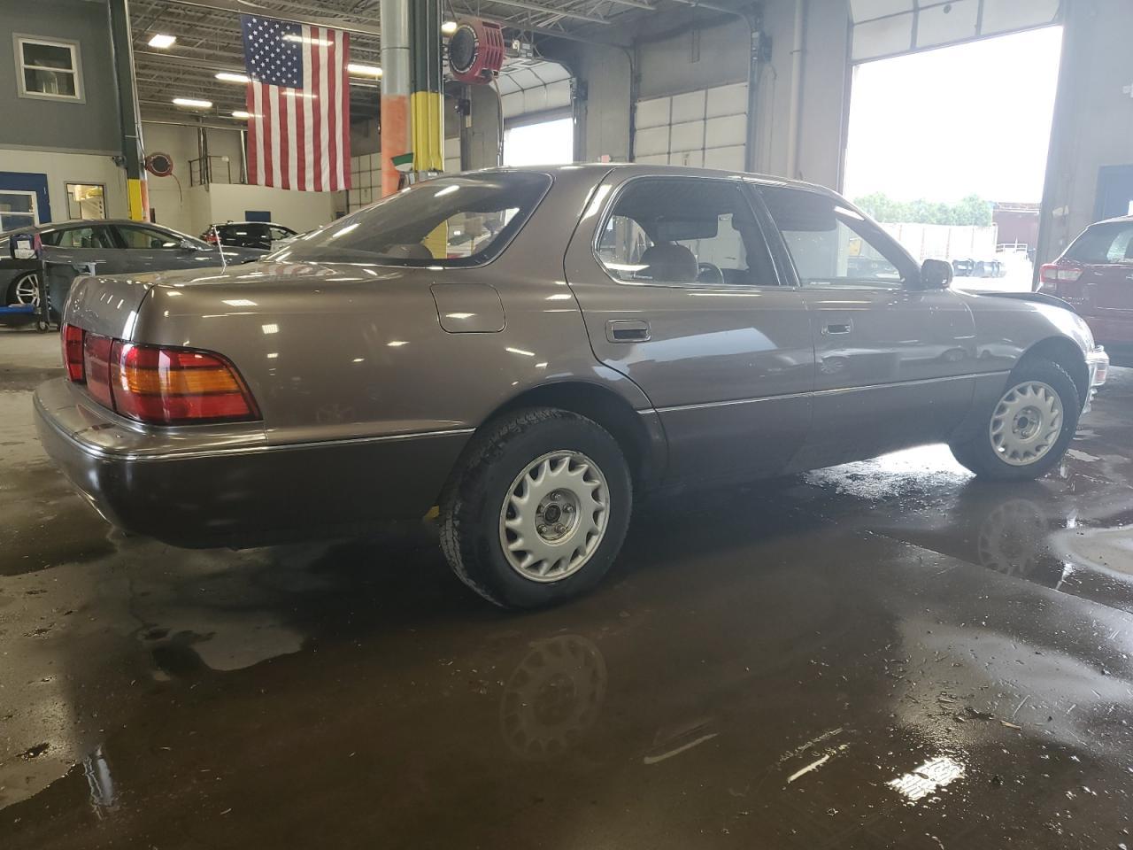1991 Lexus Ls 400 - Image 3