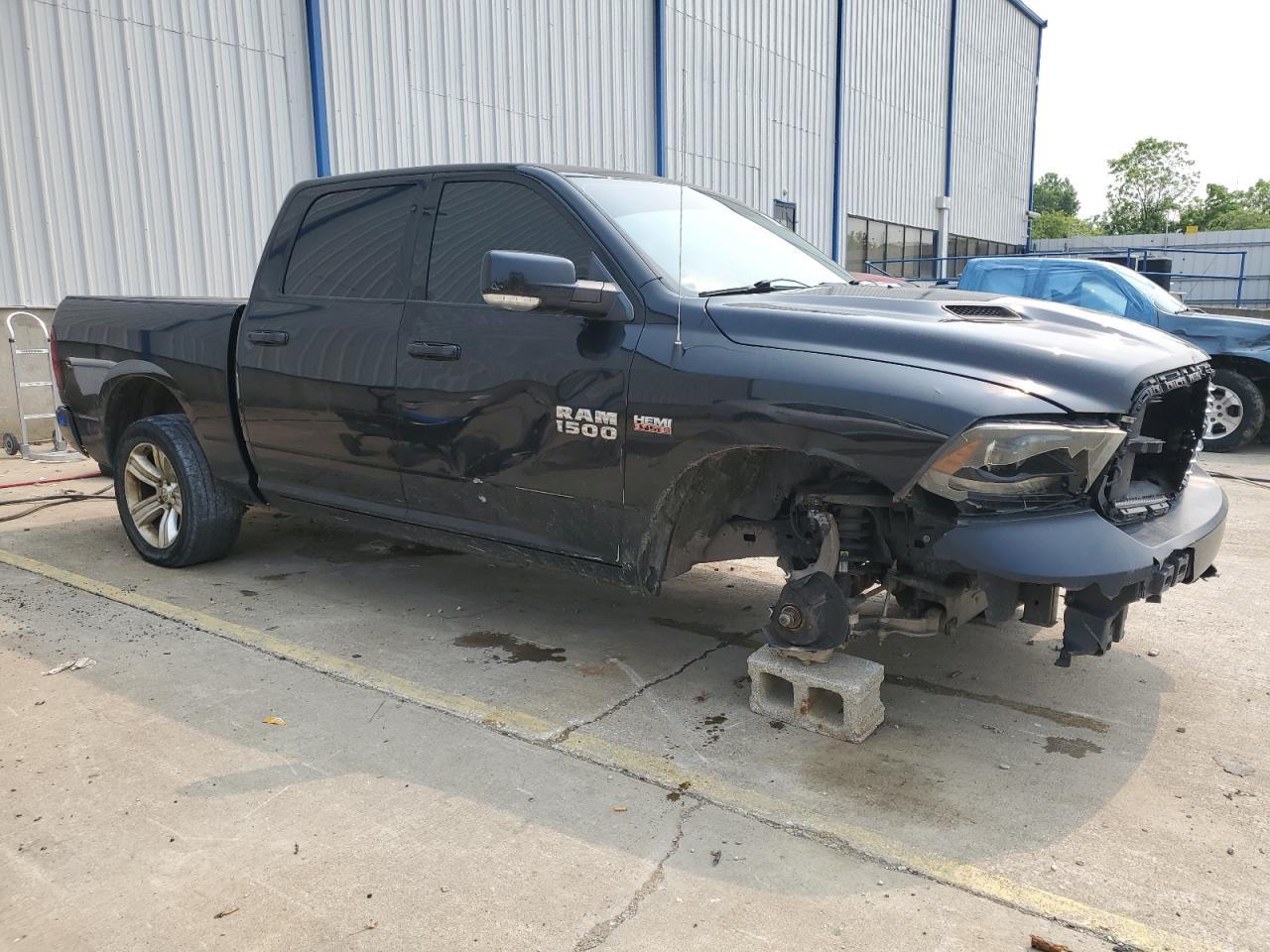 2015 Ram 1500 Sport - Фото 4