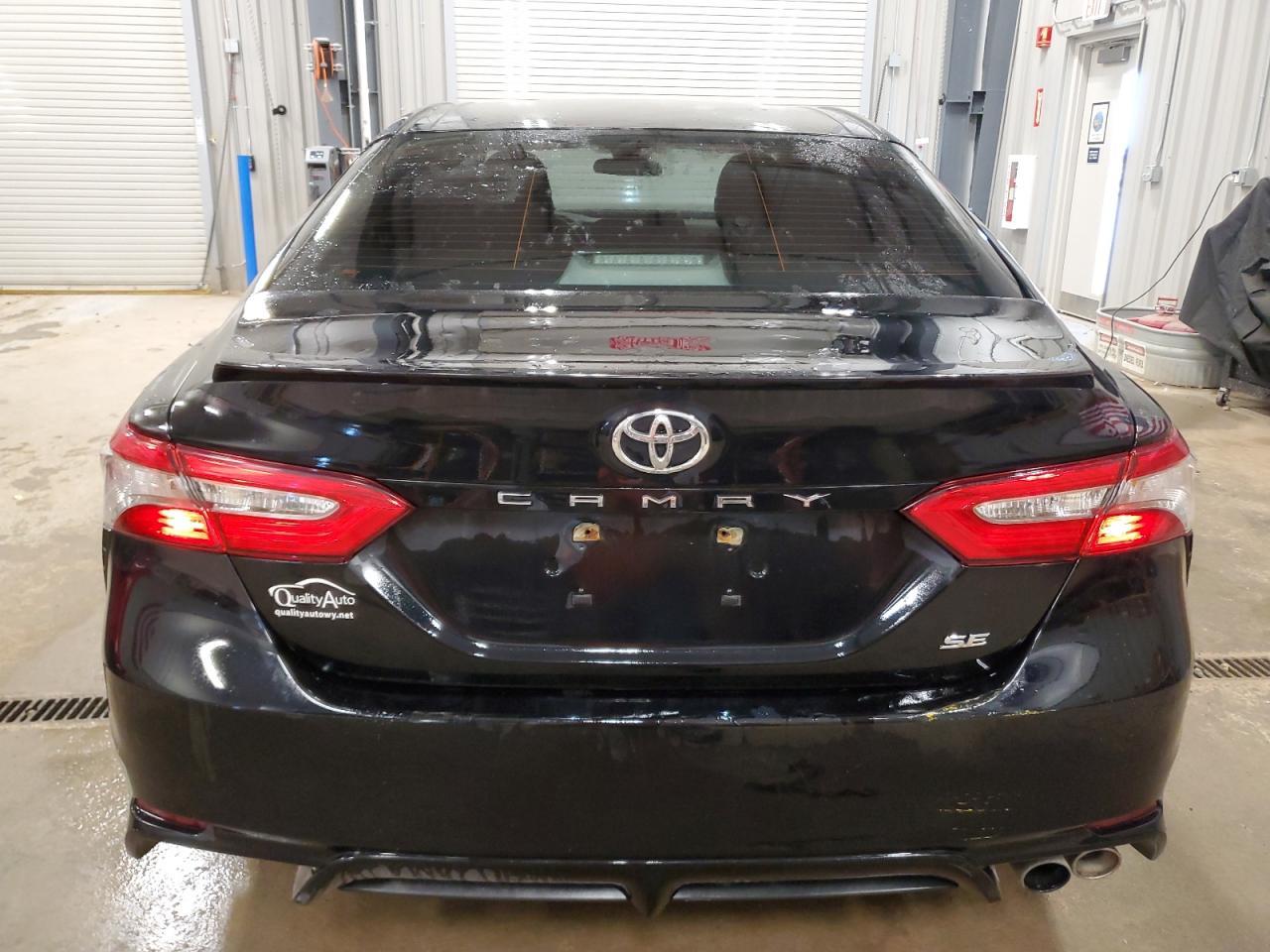 2018 Toyota Camry L - Фото 6
