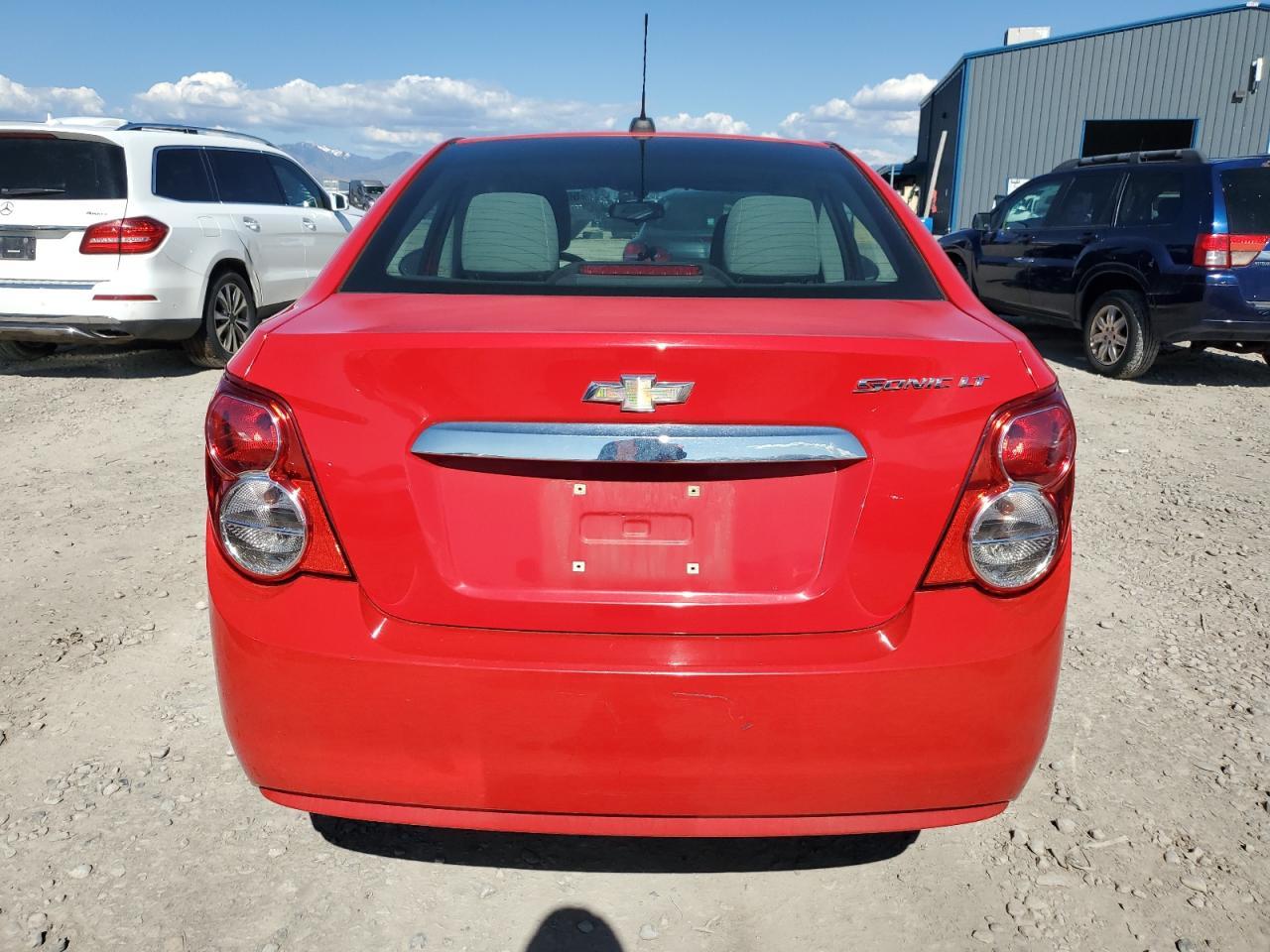 2015 Chevrolet Sonic Lt - Фото 6