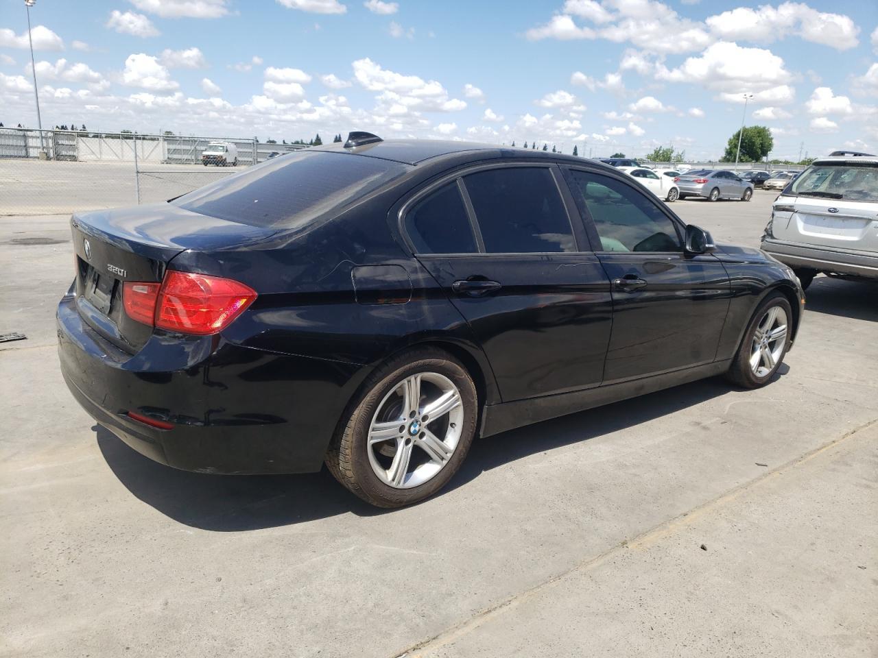 2013 BMW 320 I - Фото 3