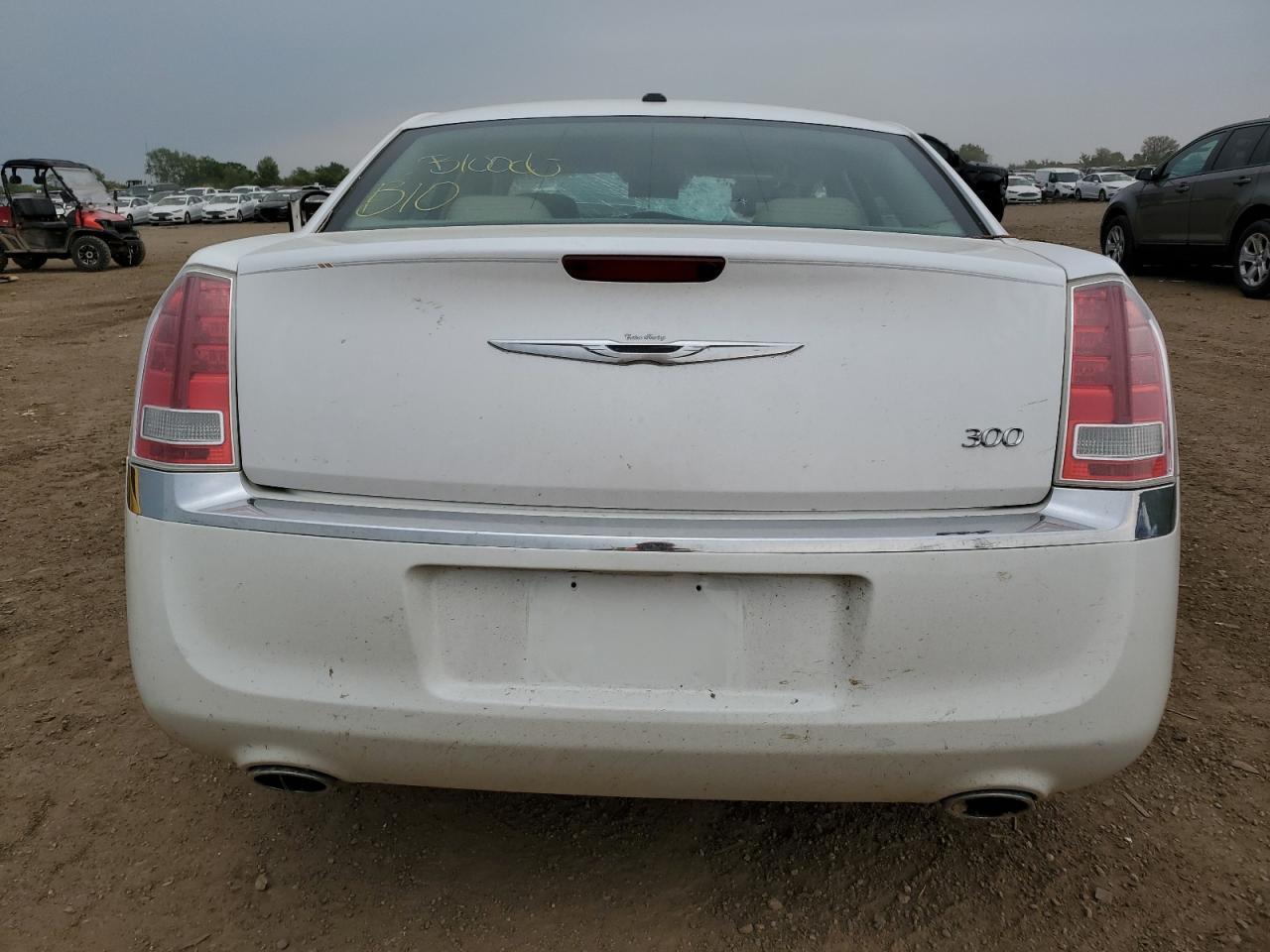 2012 Chrysler 300 - Image 6