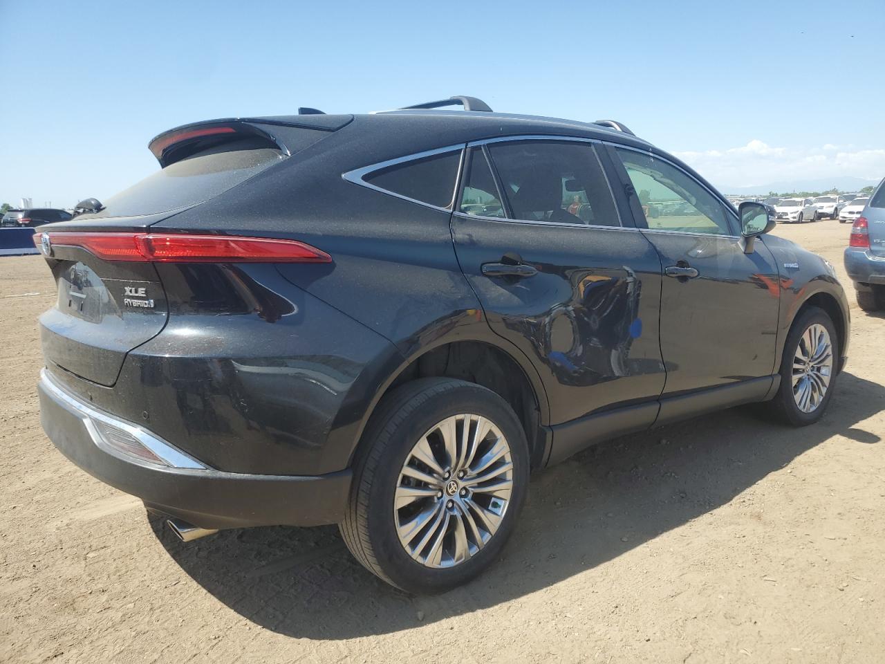 2021 Toyota Venza Le - Фото 3