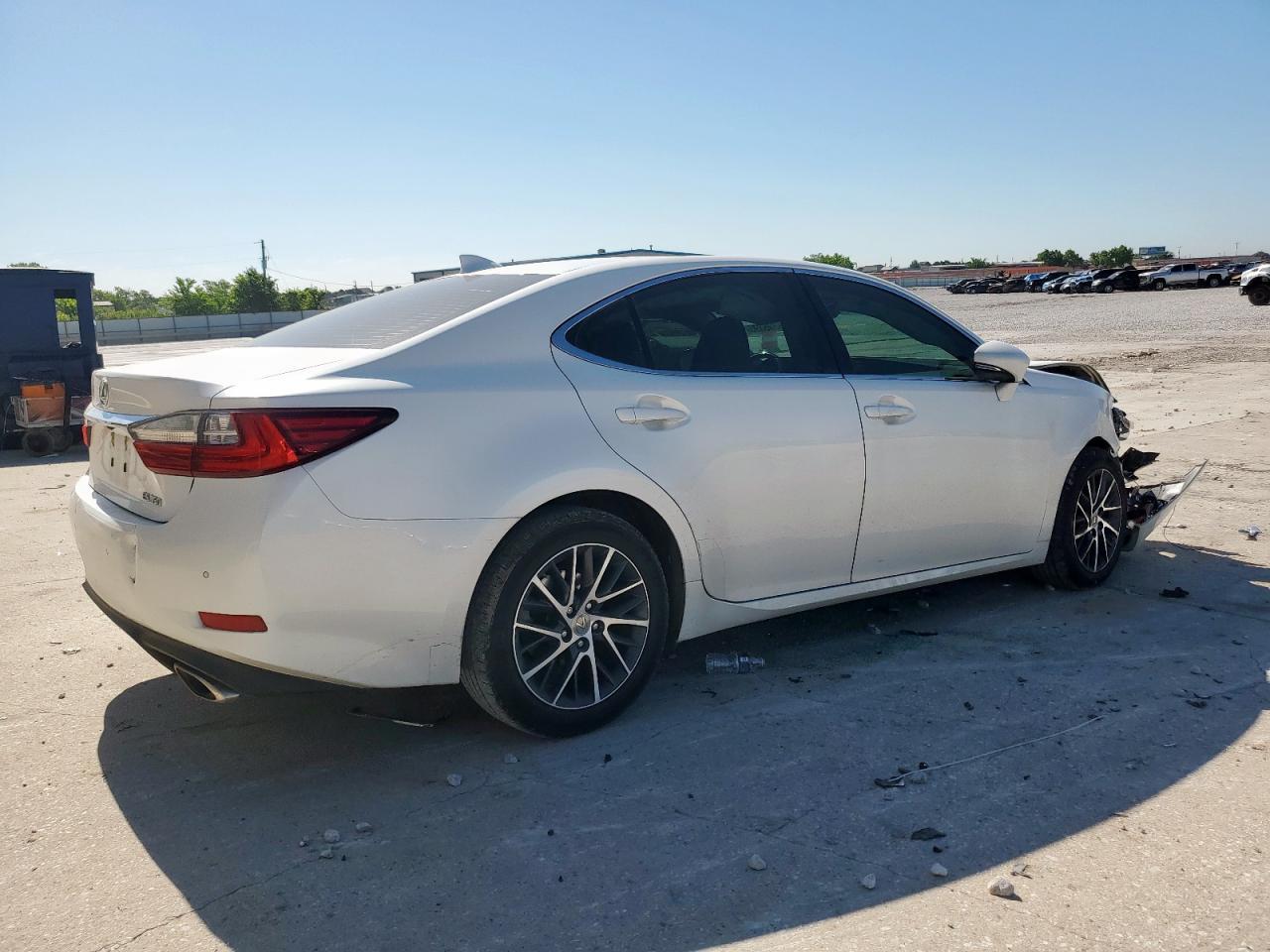 2016 Lexus Es 350 - Image 3