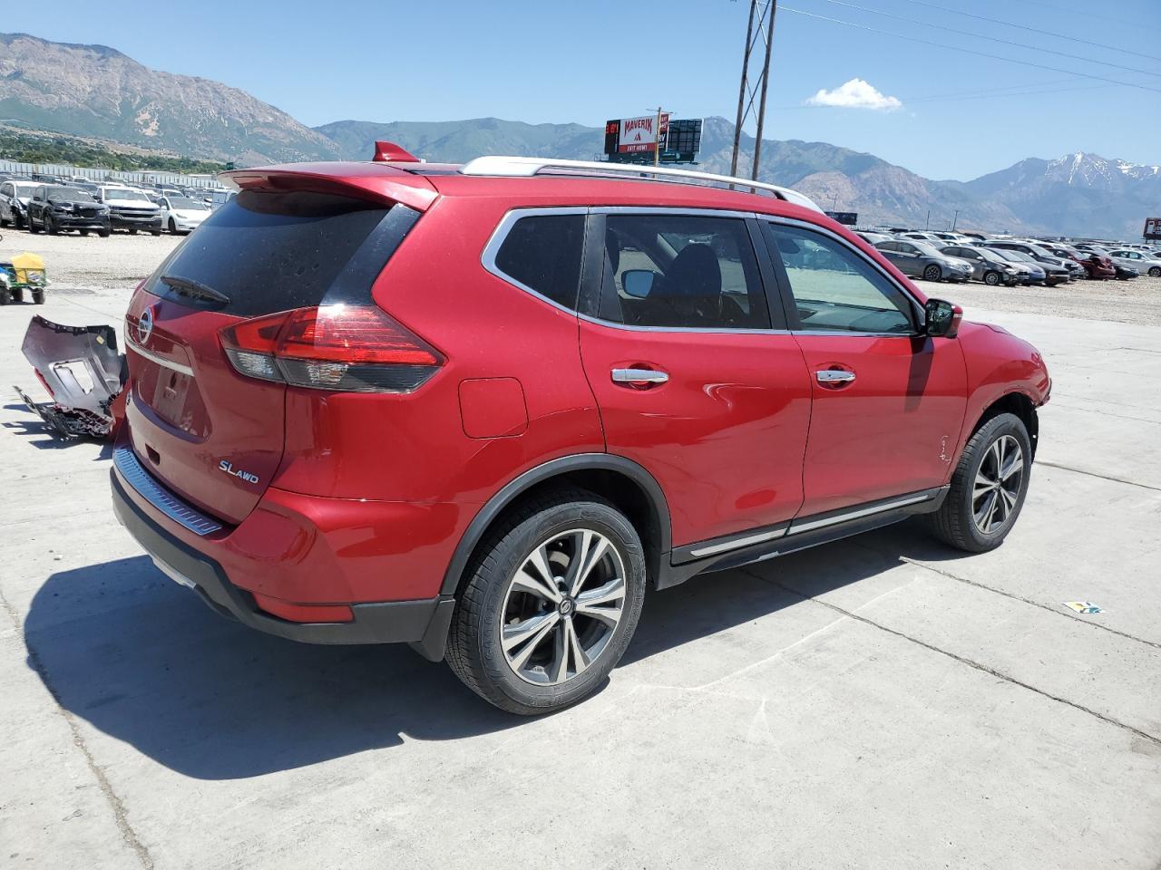 2017 Nissan Rogue S - Фото 3