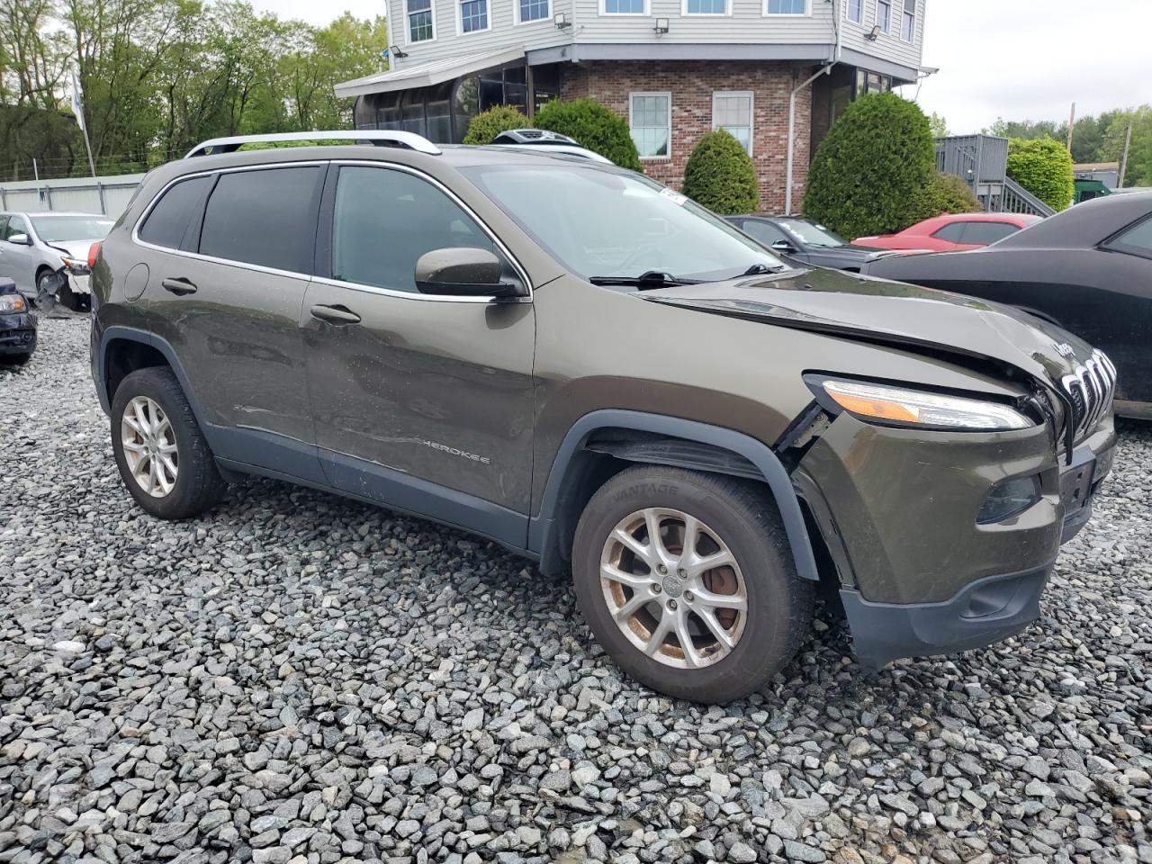 2016 Jeep Cherokee Latitude - Фото 4