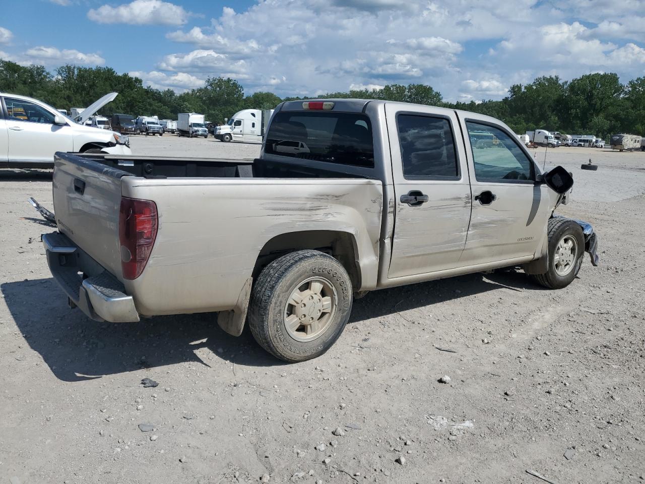 2004 Chevrolet Colorado - Фото 3
