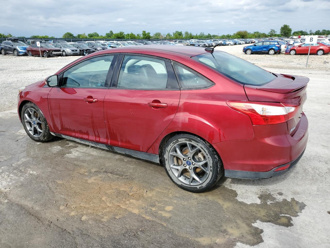 2014 Ford Focus Se - Image 2