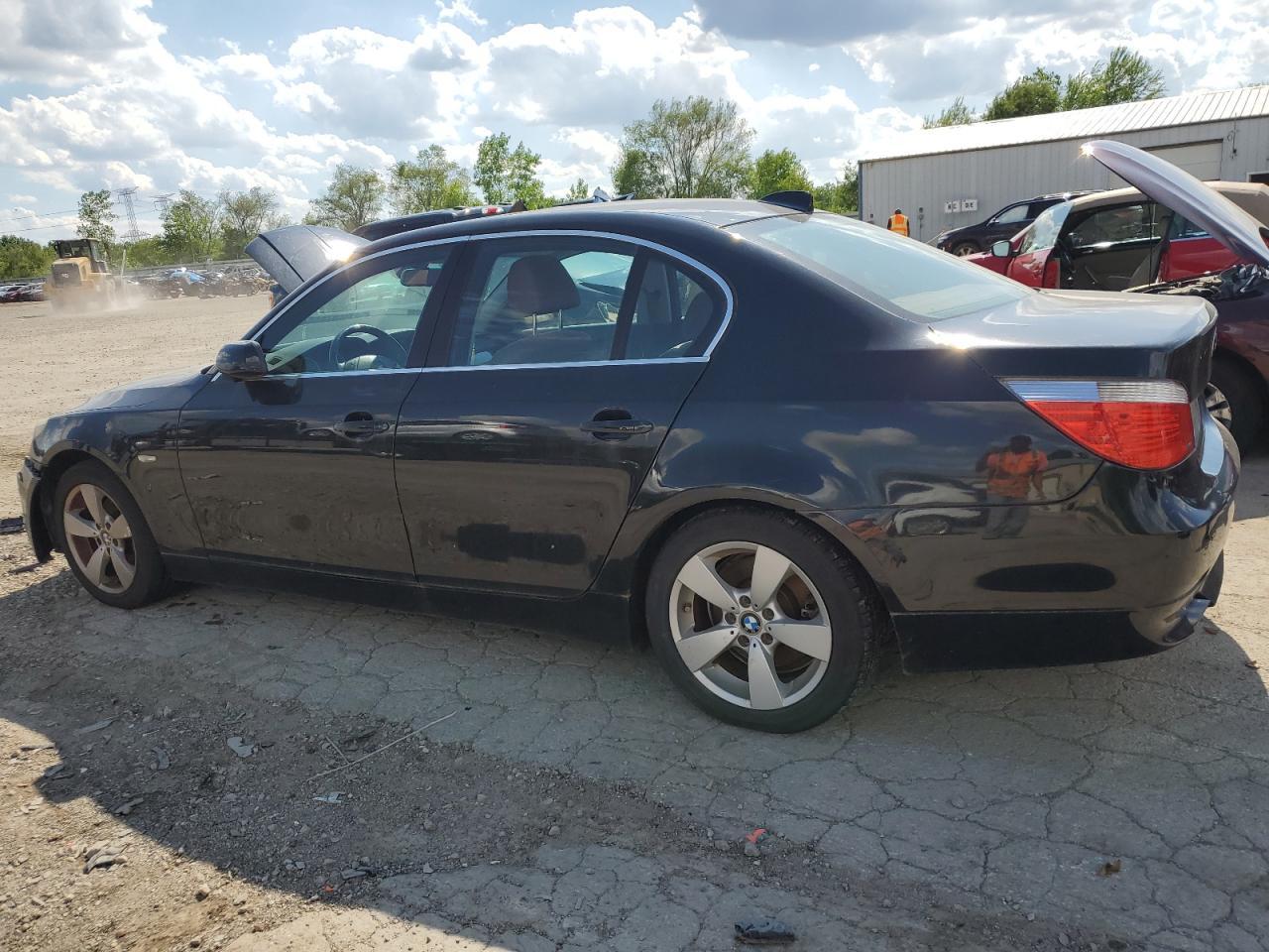 2007 BMW 530 Xi - Image 2