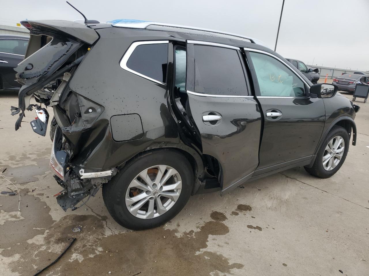 2016 Nissan Rogue S - Фото 3