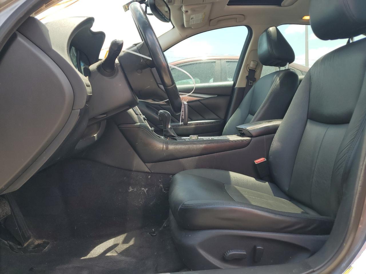 2015 Infiniti Q50 Base - Фото 7