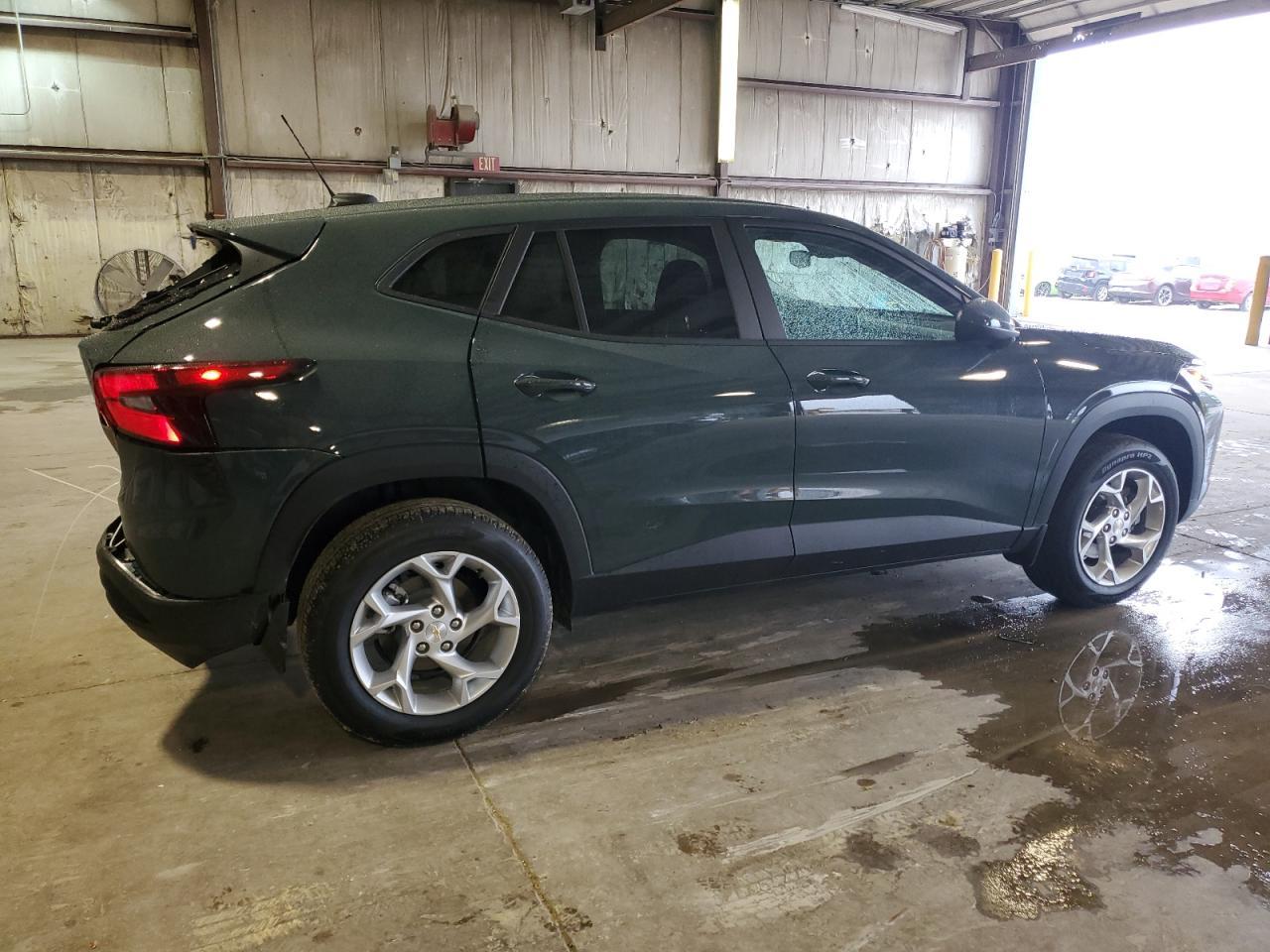 2025 Chevrolet Trax Ls - Image 3