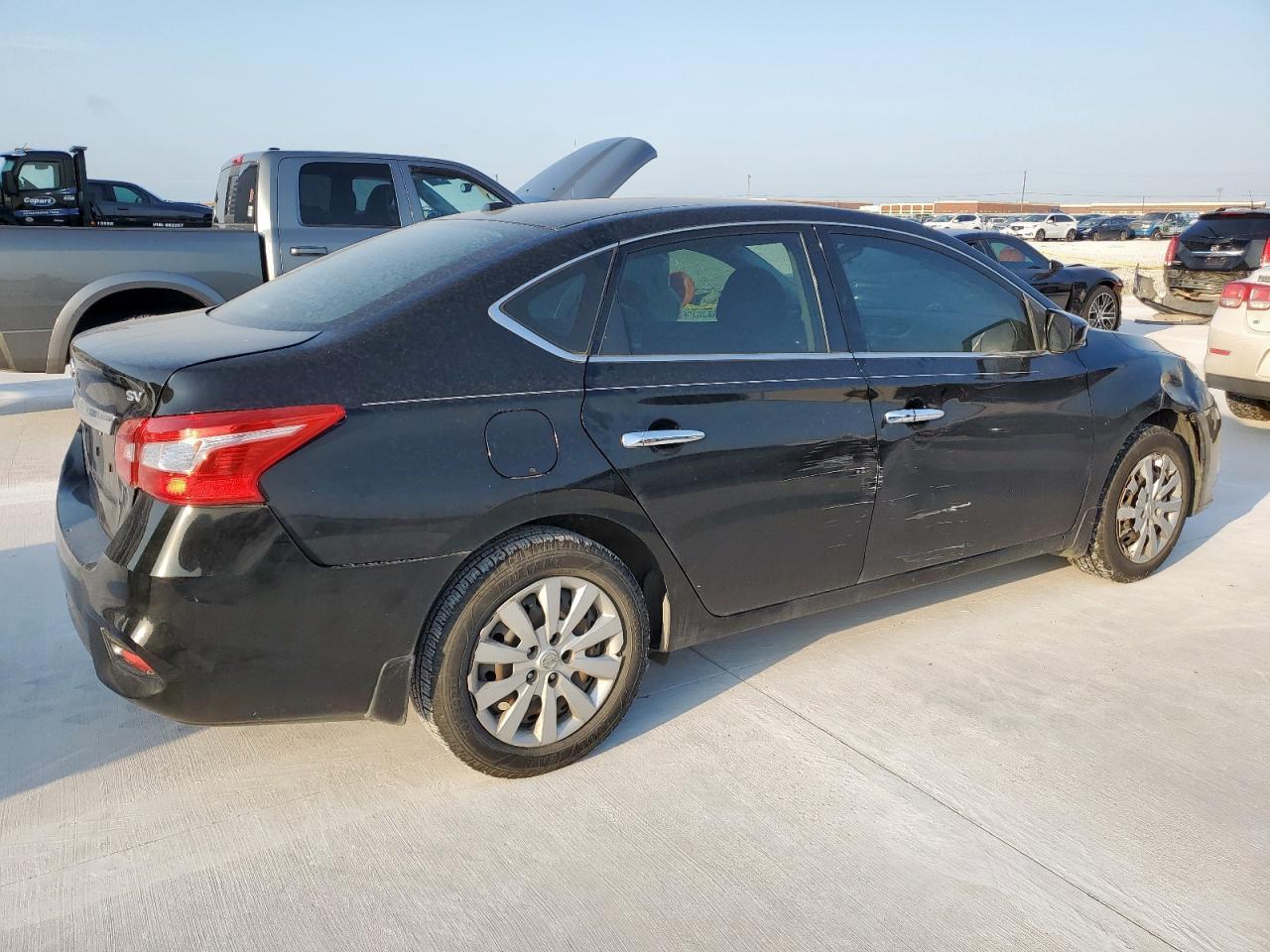 2017 Nissan Sentra S - Фото 3