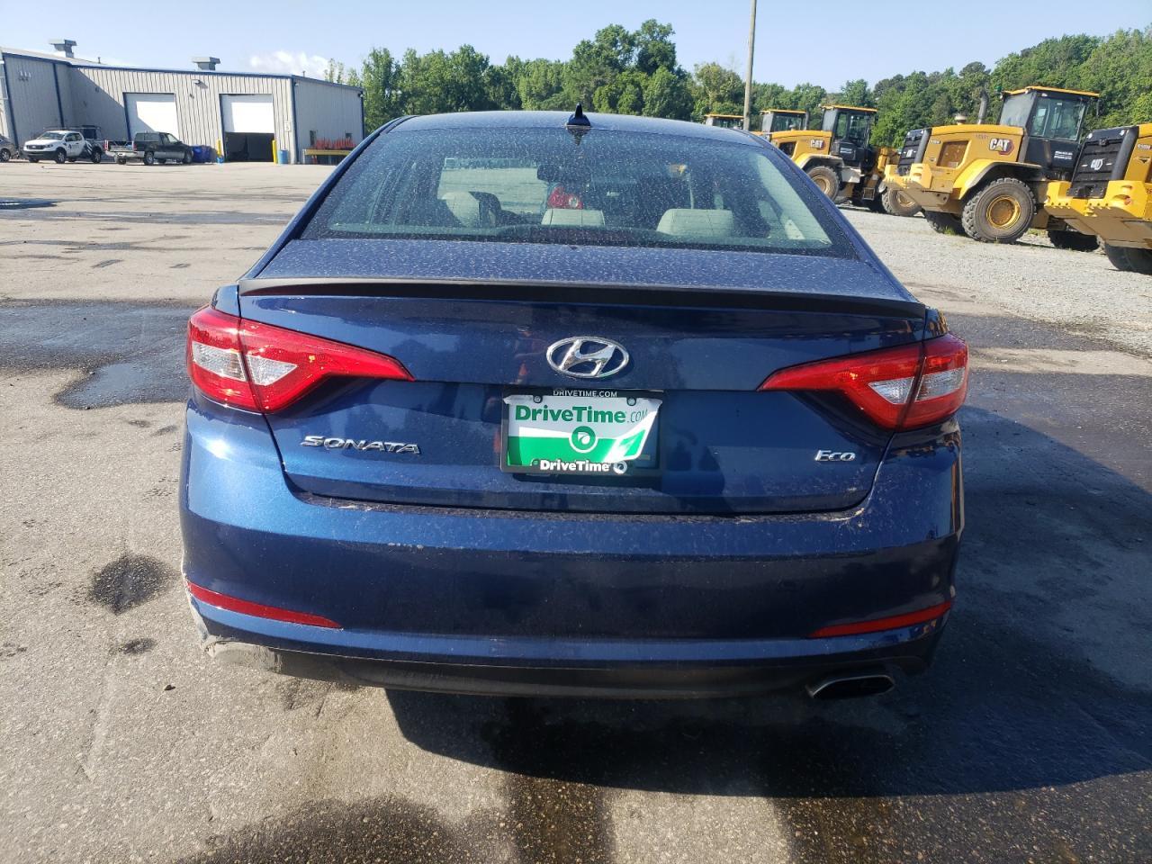 2015 Hyun Sonata Eco - Image 6