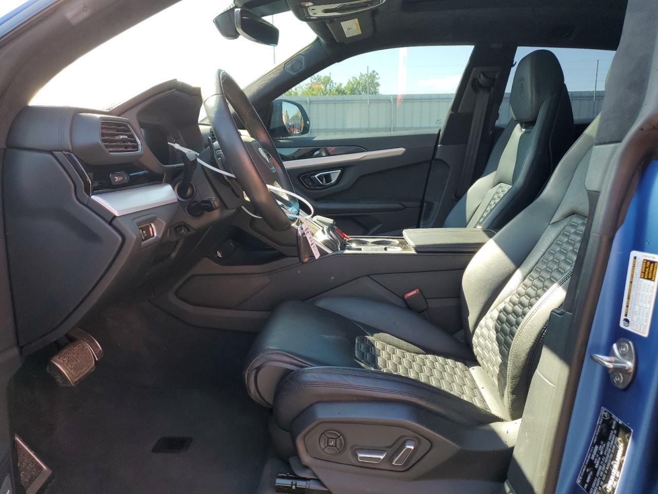 2020 Lamborghini Urus - Фото 7