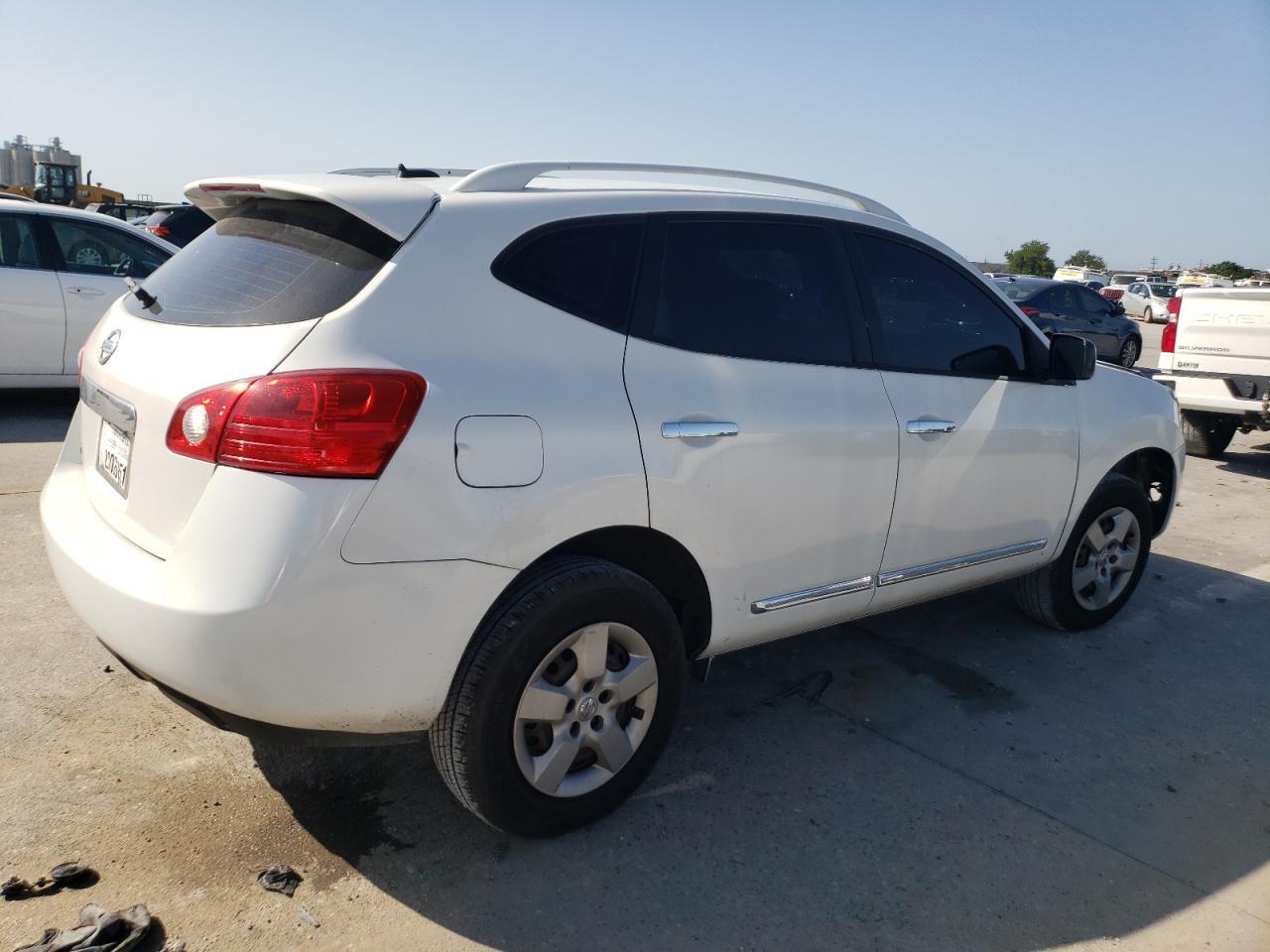 2015 Nissan Rogue Select S - Фото 3