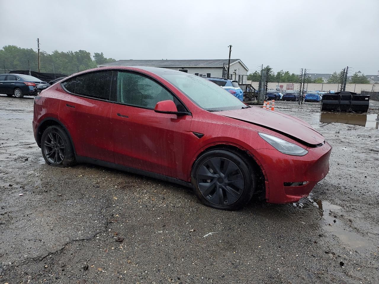 2024 Tesla Model Y - Фото 4