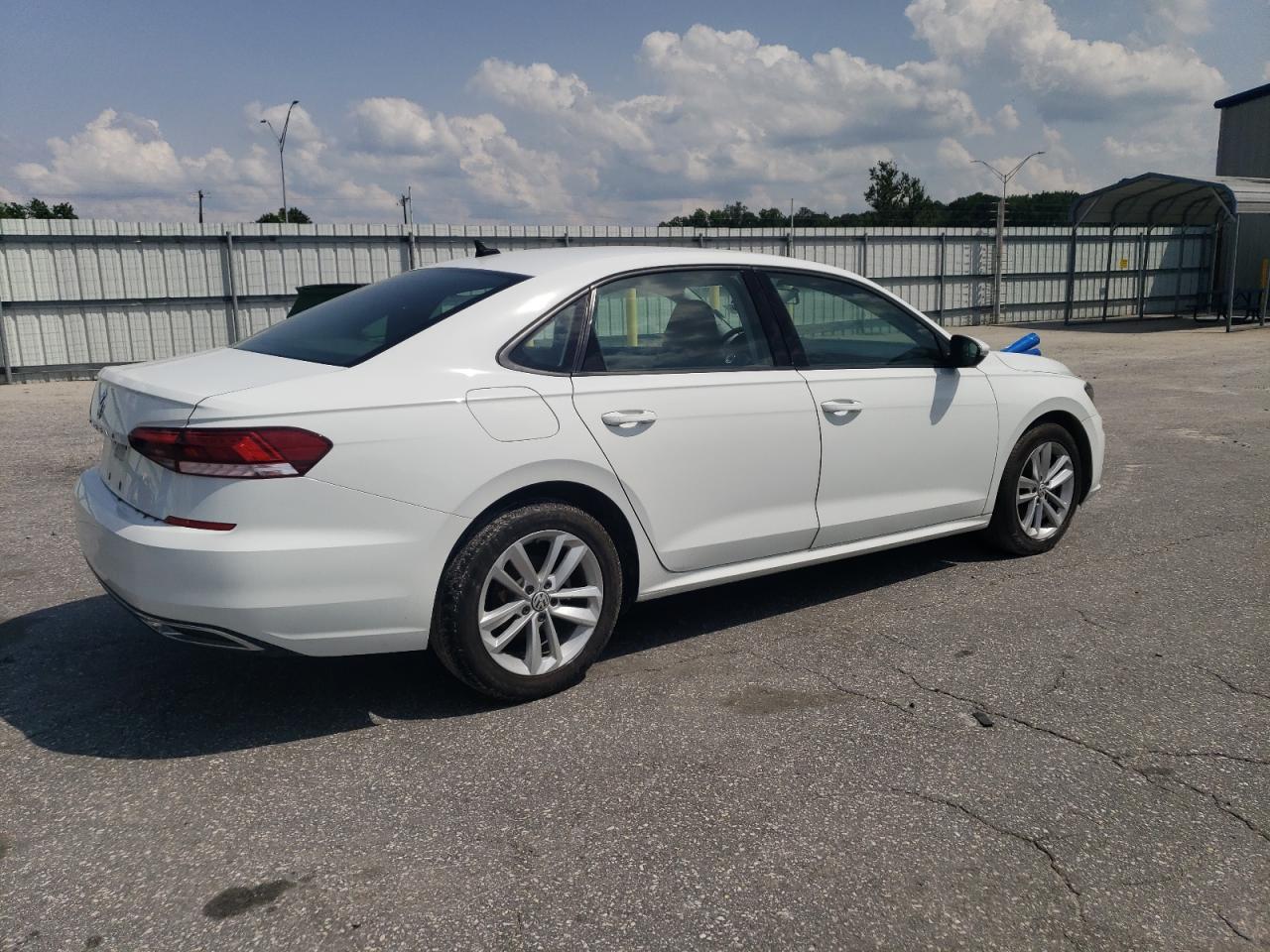 2020 Volkswagen Passat S - Image 3