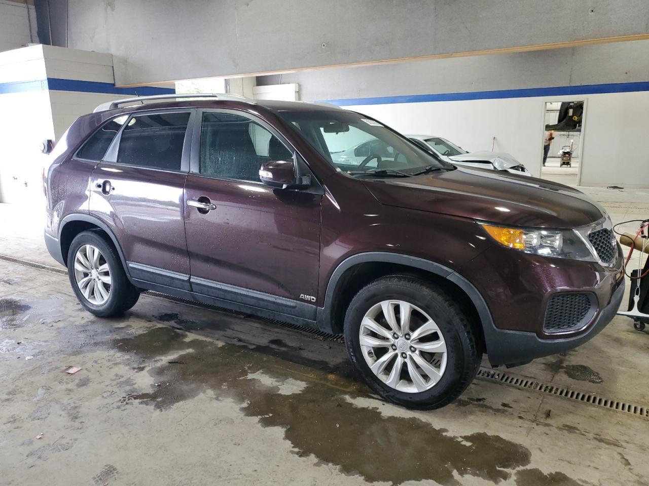 2011 Kia Sorento Base - Фото 4