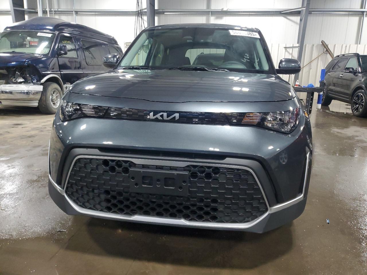 2025 Kia Soul Lx - Image 5