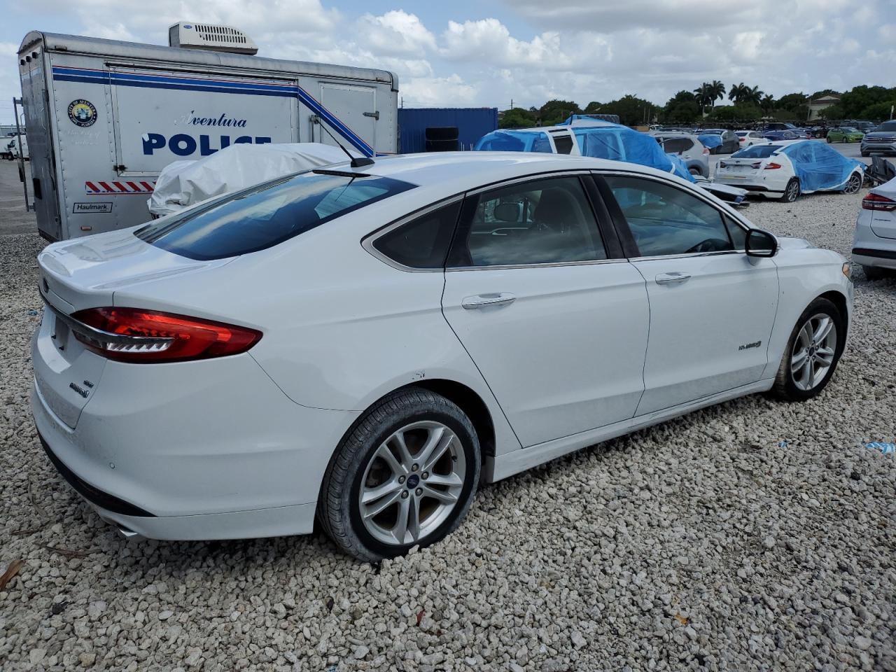 2018 Ford Fusion Se Hybrid - Фото 3