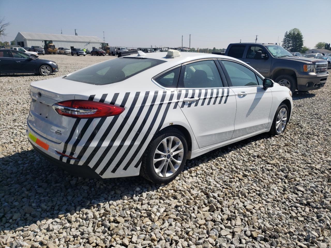 2020 Ford Fusion Se - Image 3