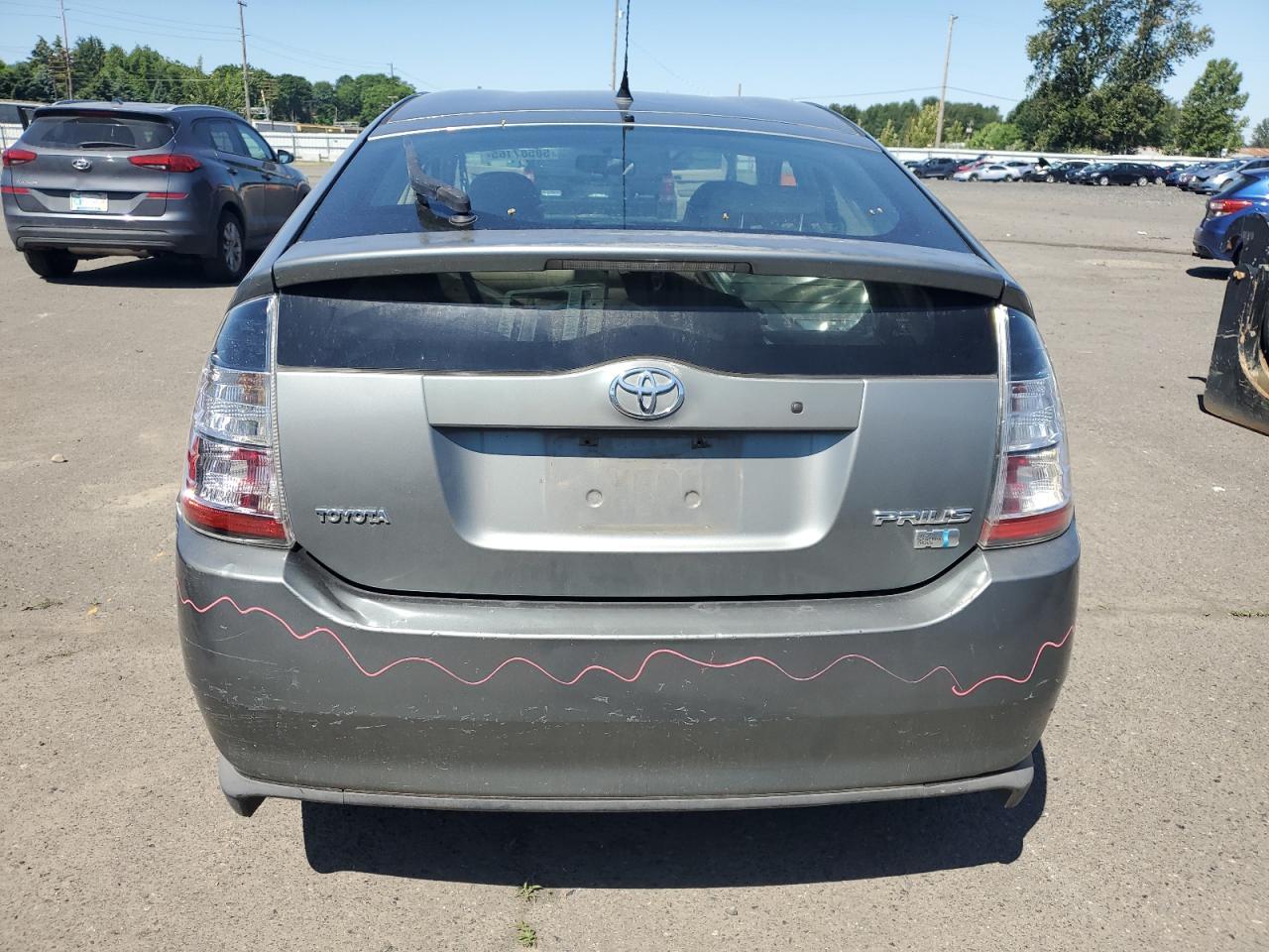2004 Toyota Prius - Image 6
