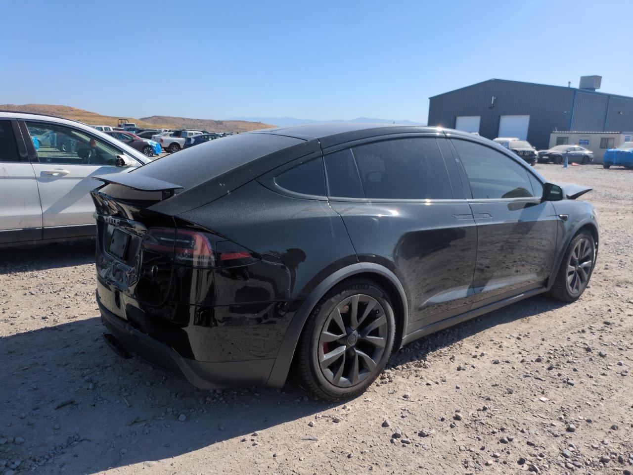 2022 Tesla Model X - Image 3