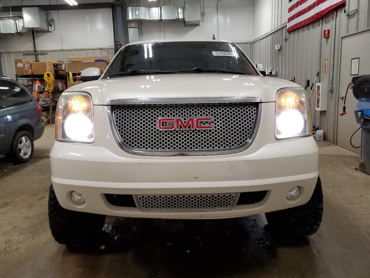 2012 GMC Yukon Xl Denali - Фото 5