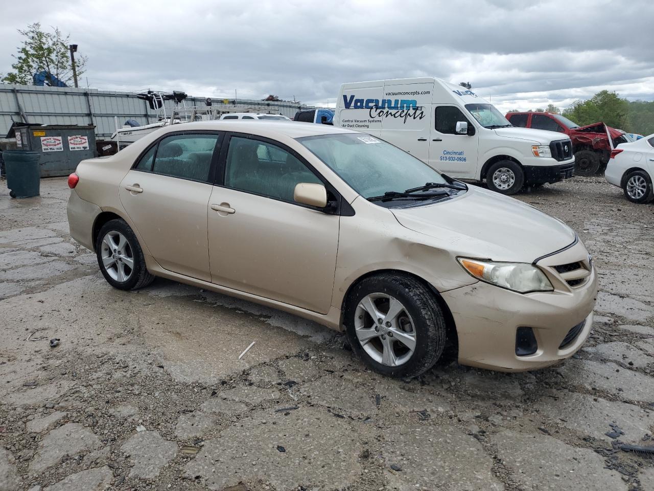 2011 Toyota Corolla Base - Фото 4