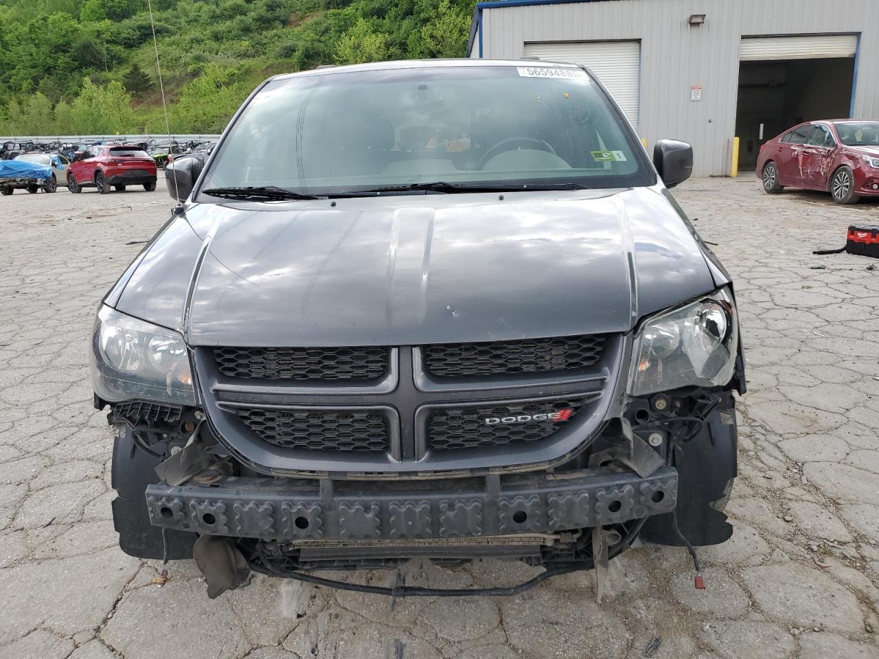 2017 Dodge Grand Caravan Gt - Фото 5
