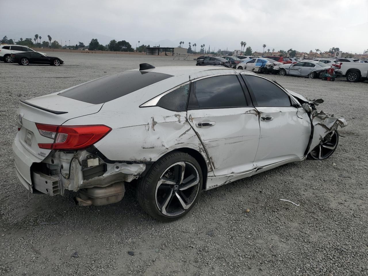 2022 Honda Accord Sport - Фото 3