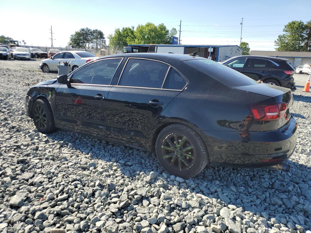 2016 Volkswagen Jetta Se - Image 2