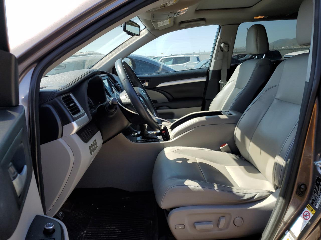 2016 Toyota Highlander Xle - Фото 7