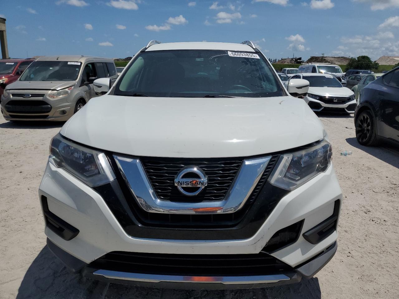 2017 Nissan Rogue S - Фото 5