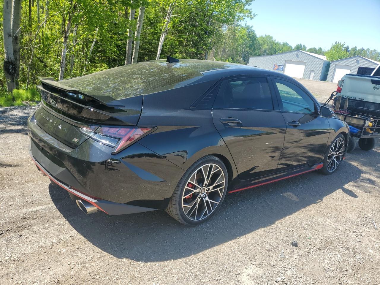 2022 Hyundai Elantra N - Фото 3