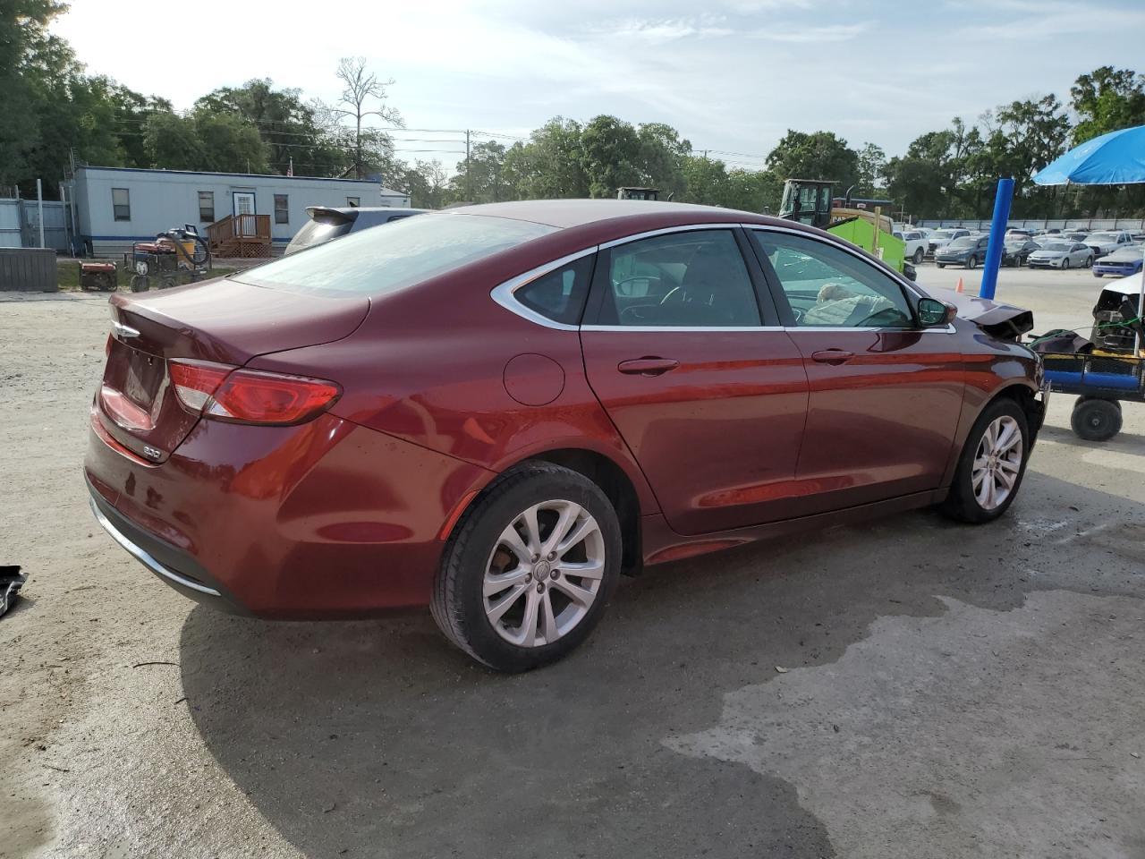 2015 Chrysler 200 Limited - Фото 3