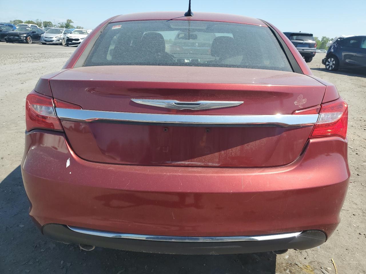 2014 Chrysler 200 Limited - Фото 6