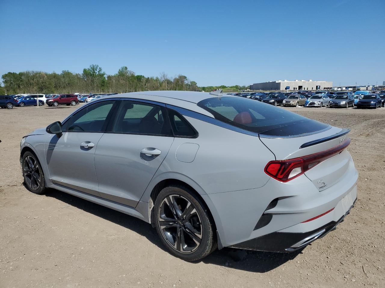 2024 Kia K5 Gt Line - Фото 2