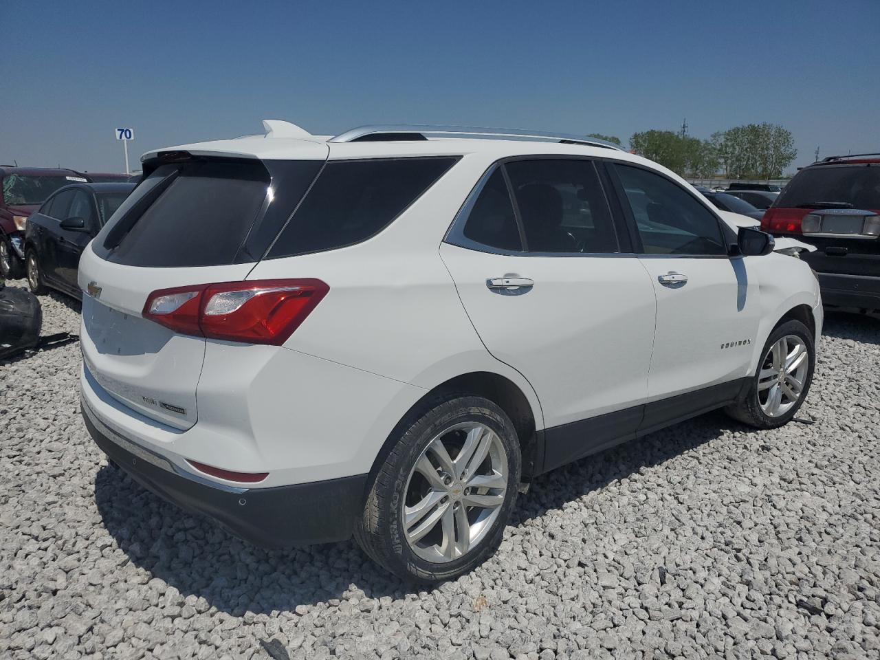 2018 Chevrolet Equinox Premier Premier - Image 3