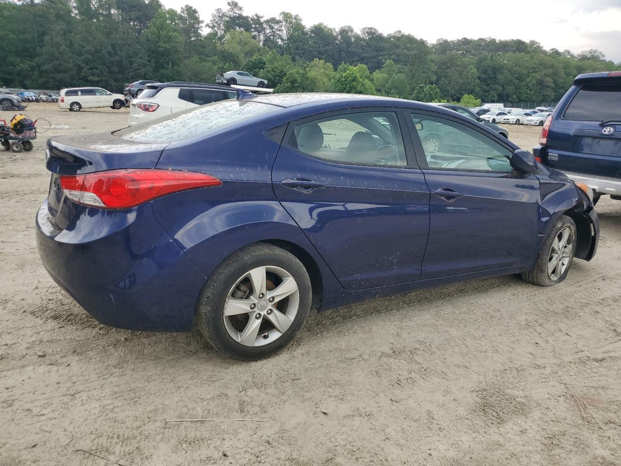 2012 Hyundai Elantra Gls - Image 3