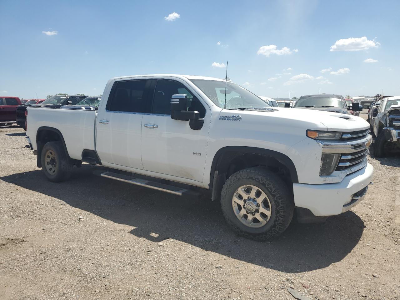 2022 Chevrolet Silverado K2500 High Country - Фото 4