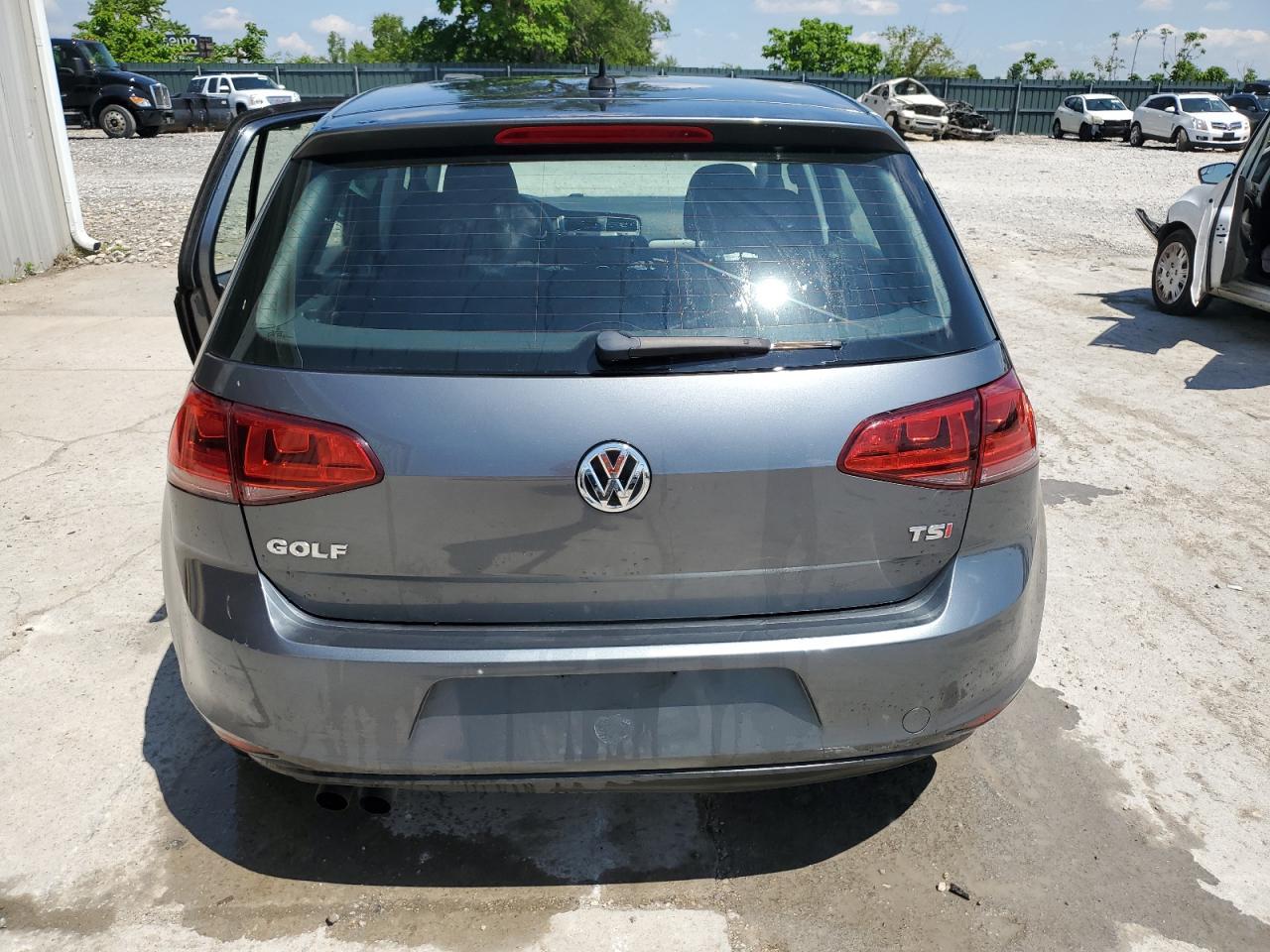 2016 Volkswagen Golf S/Se - Фото 6