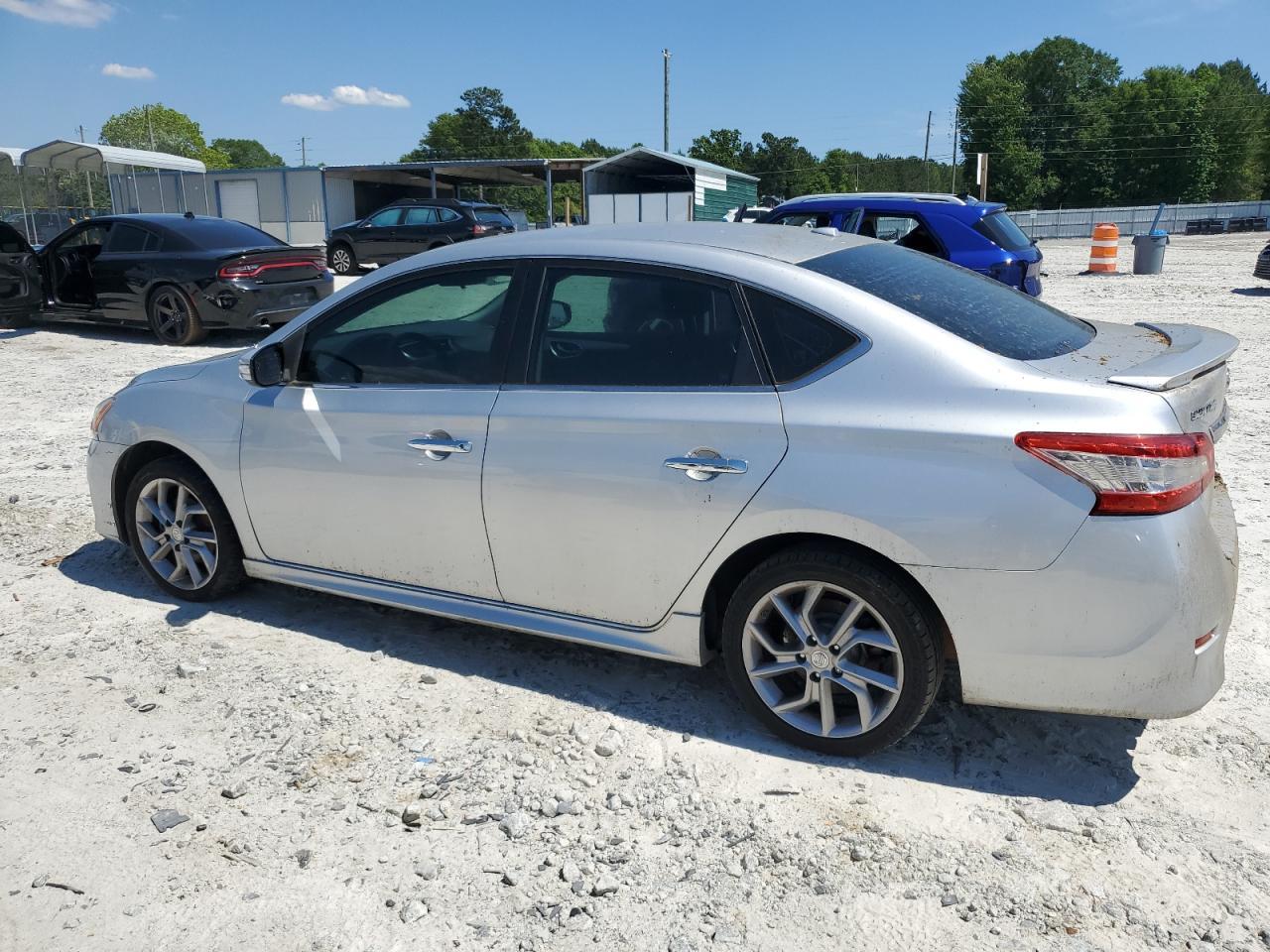 2015 Nissan Sentra S - Фото 2